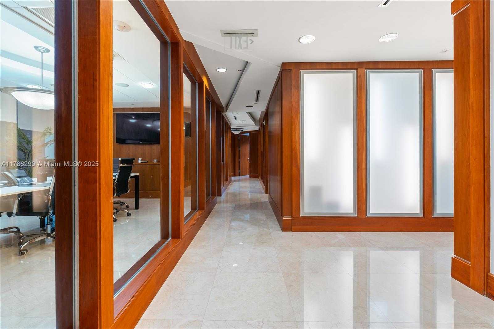 Small Image of 1110 BRICKELL AVE #515, Miami Number 13