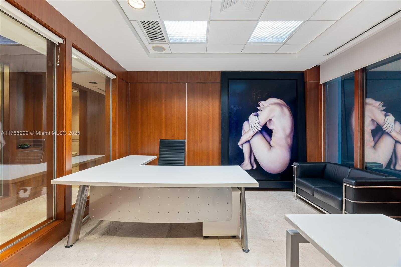 Small Image of 1110 BRICKELL AVE #515, Miami Number 5