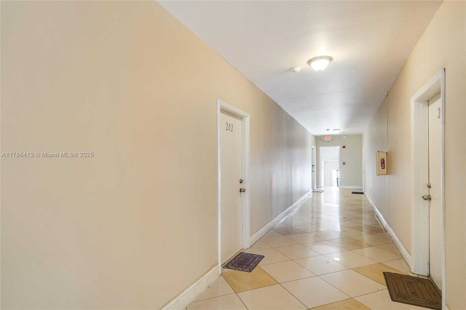 Small Image of 440 SOUTH WEST 5TH AVE, Miami Number 11