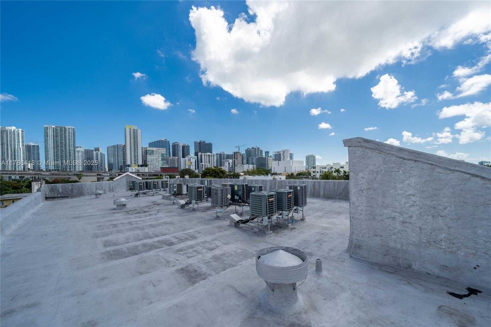 Small Image of 440 SOUTH WEST 5TH AVE, Miami Number 19