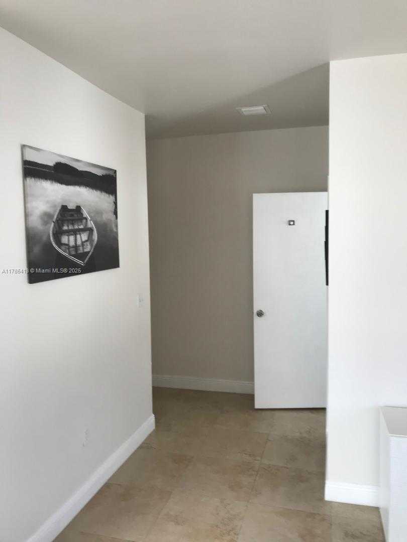 Small Image of 440 SOUTH WEST 5TH AVE, Miami Number 38