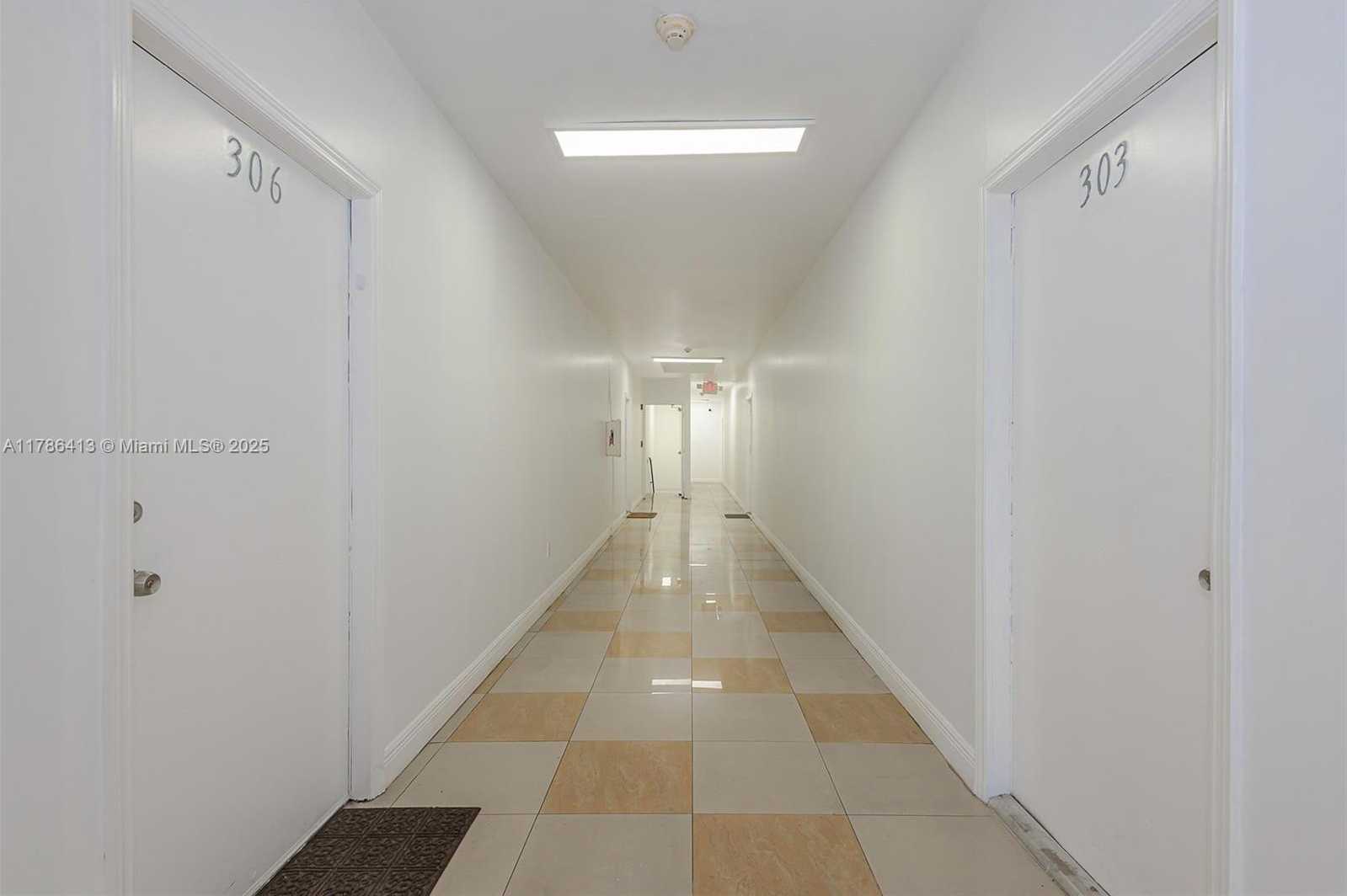 Small Image of 440 SOUTH WEST 5TH AVE, Miami Number 44