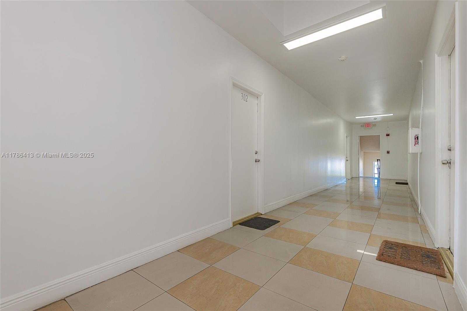 Small Image of 440 SOUTH WEST 5TH AVE, Miami Number 45