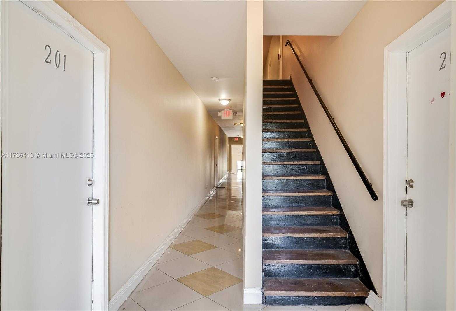 Small Image of 440 SOUTH WEST 5TH AVE, Miami Number 8
