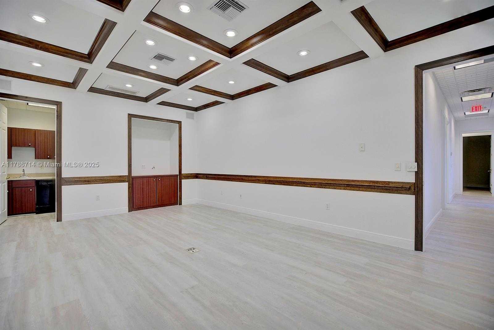 Small Image of 2155 US HIGHWAY S, Sebring Number 5