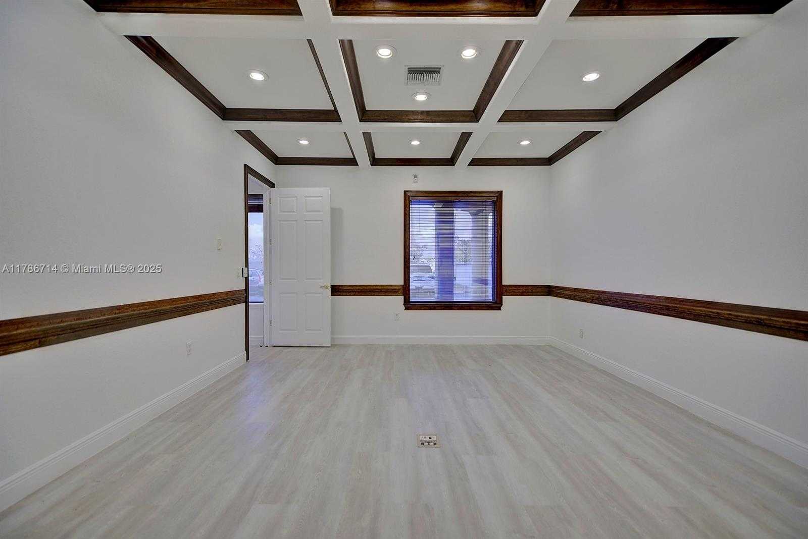 Small Image of 2155 US HIGHWAY S, Sebring Number 6