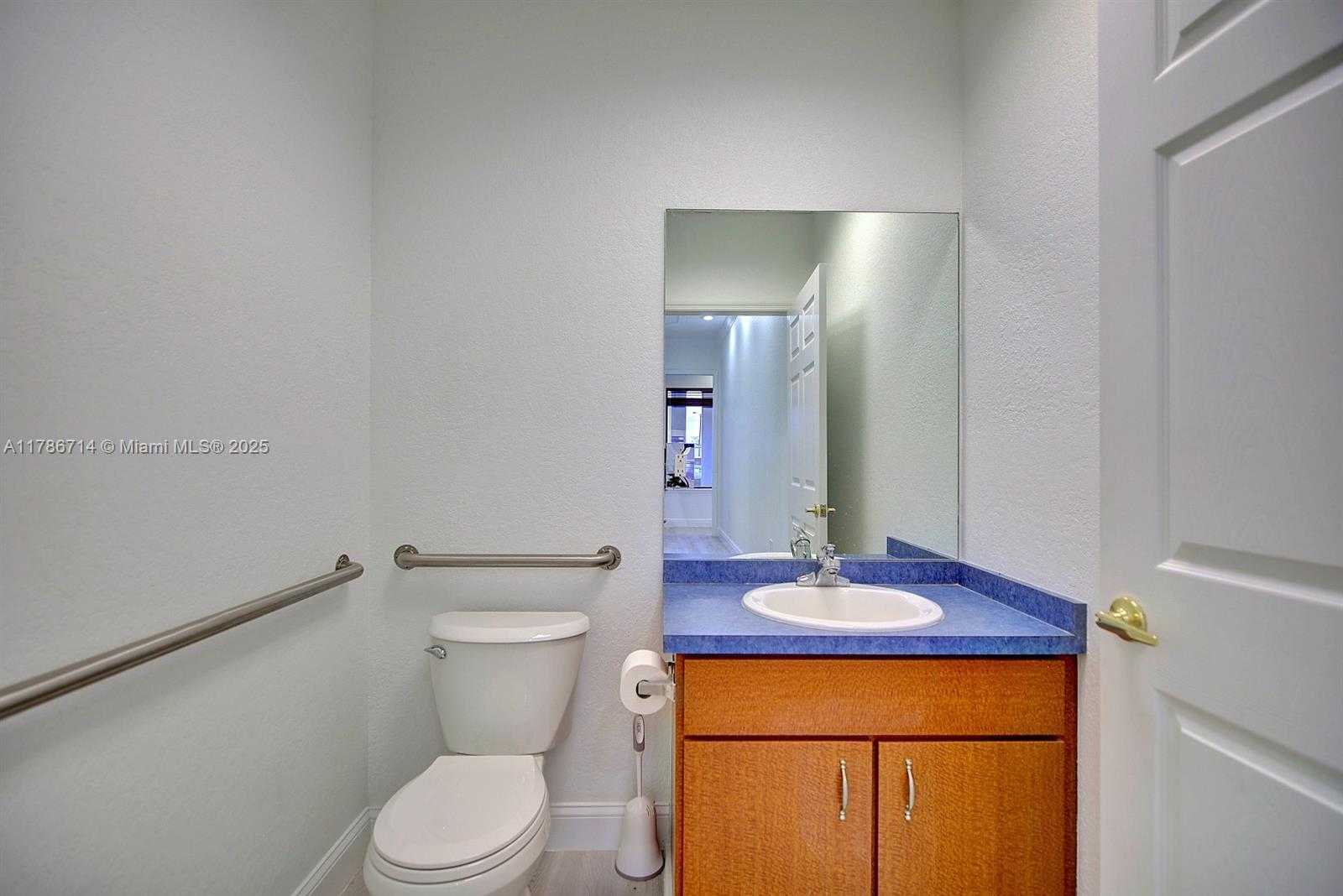 Small Image of 2155 US HIGHWAY S, Sebring Number 8