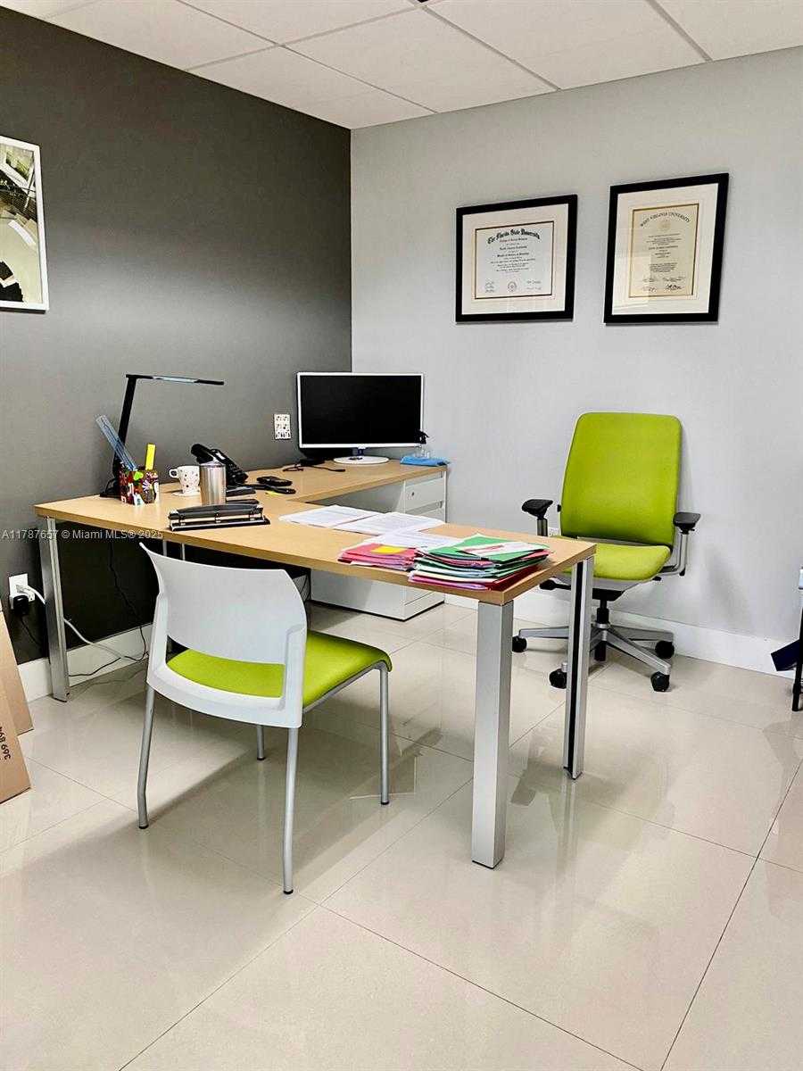 Small Image of 2100 PONCE DE LEON BLVD #1260, Coral Gables Number 10
