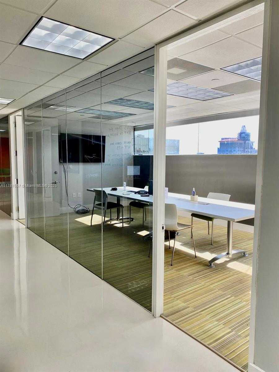 Small Image of 2100 PONCE DE LEON BLVD #1260, Coral Gables Number 8