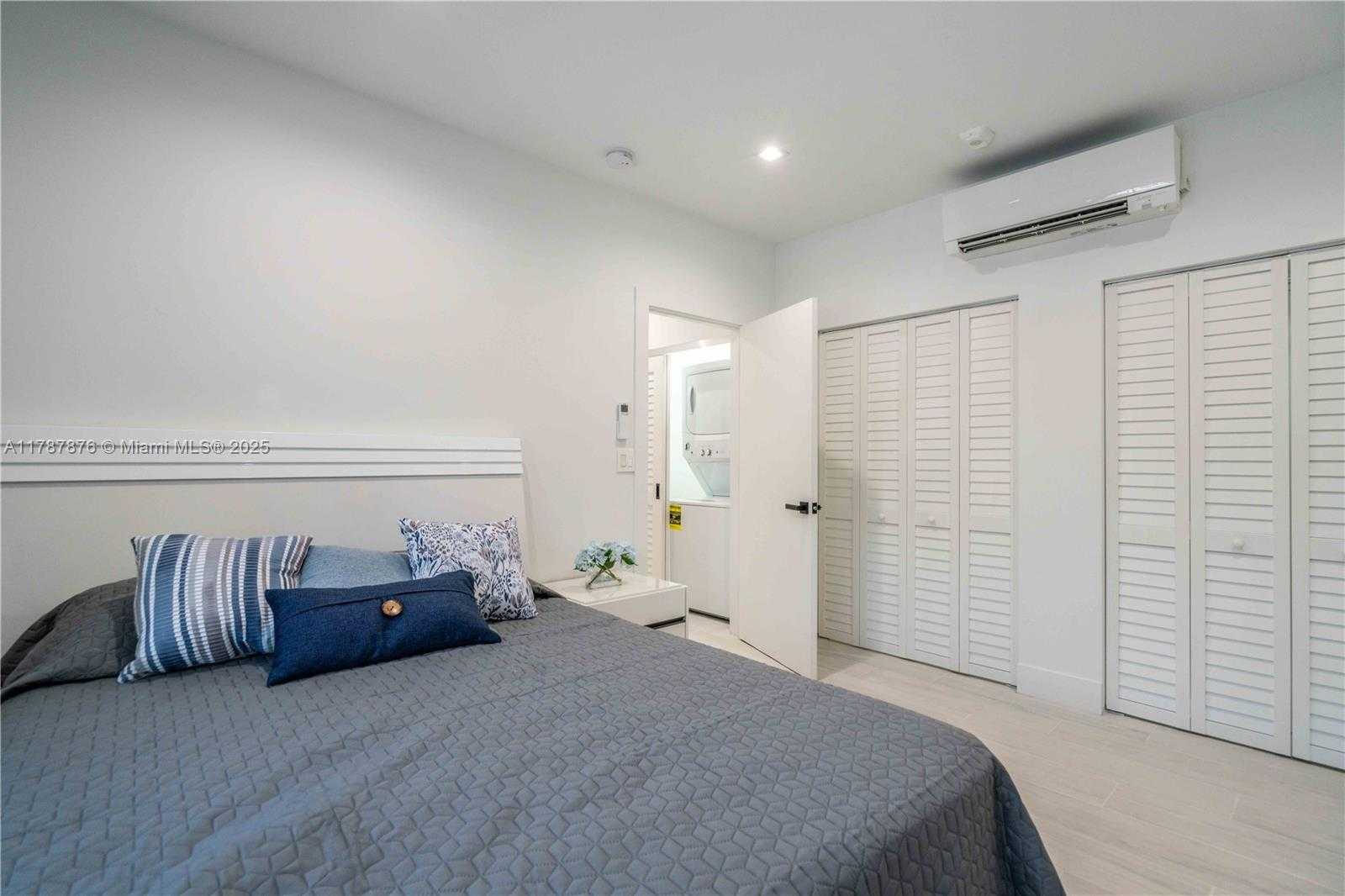 Small Image of 960 JEFFERSON AVE, Miami Beach Number 18