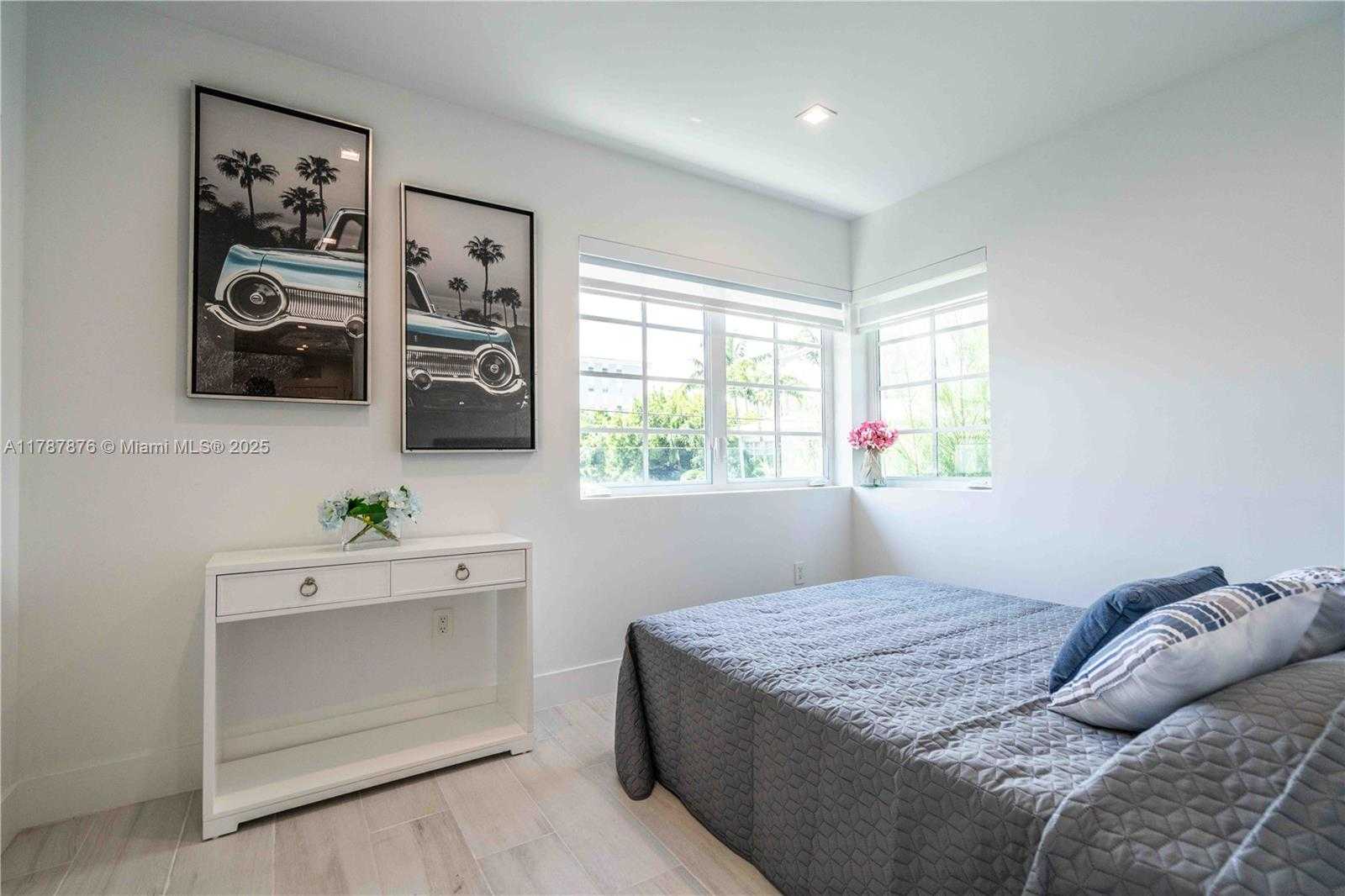 Small Image of 960 JEFFERSON AVE, Miami Beach Number 30