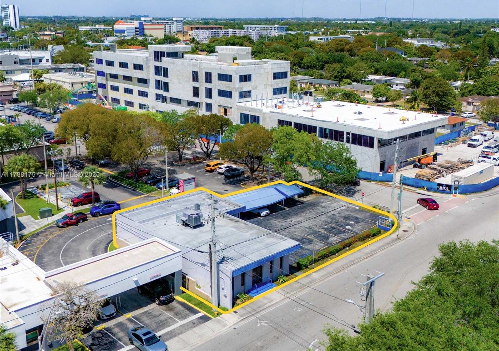 Small Image of 16350 NORTH EAST 12TH AVE, North Miami Beach Number 13
