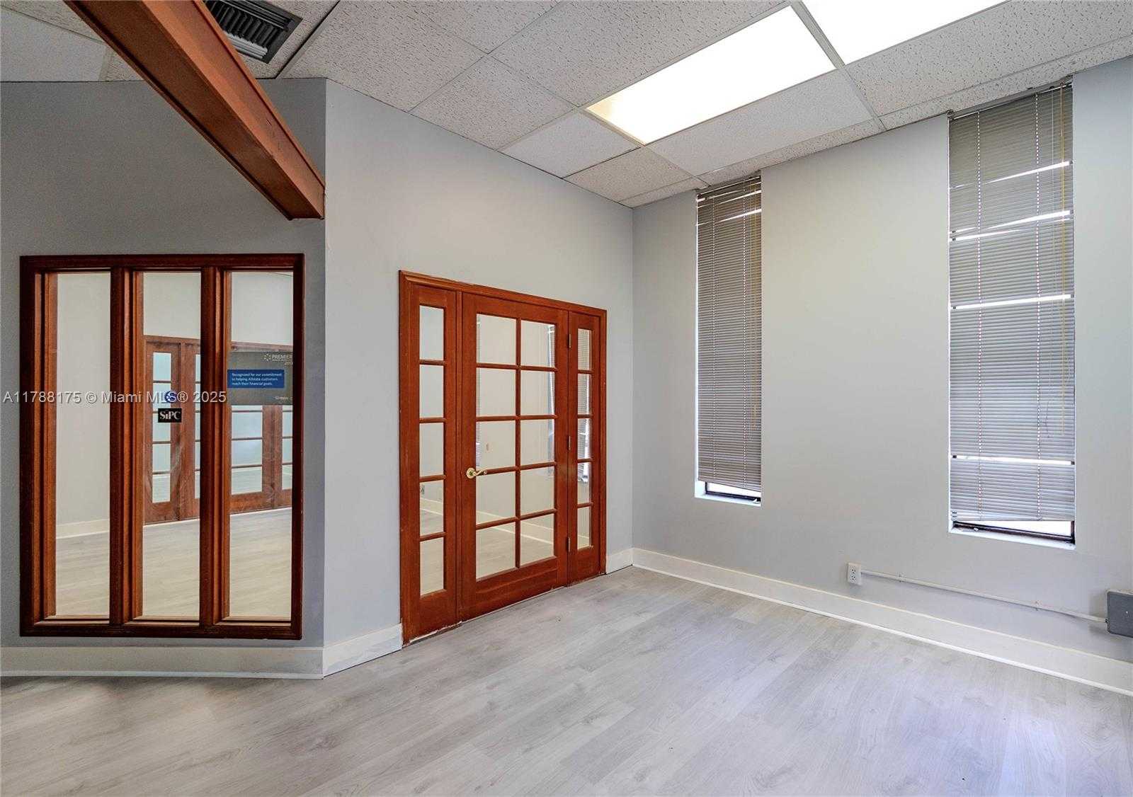 Small Image of 16350 NORTH EAST 12TH AVE, North Miami Beach Number 2