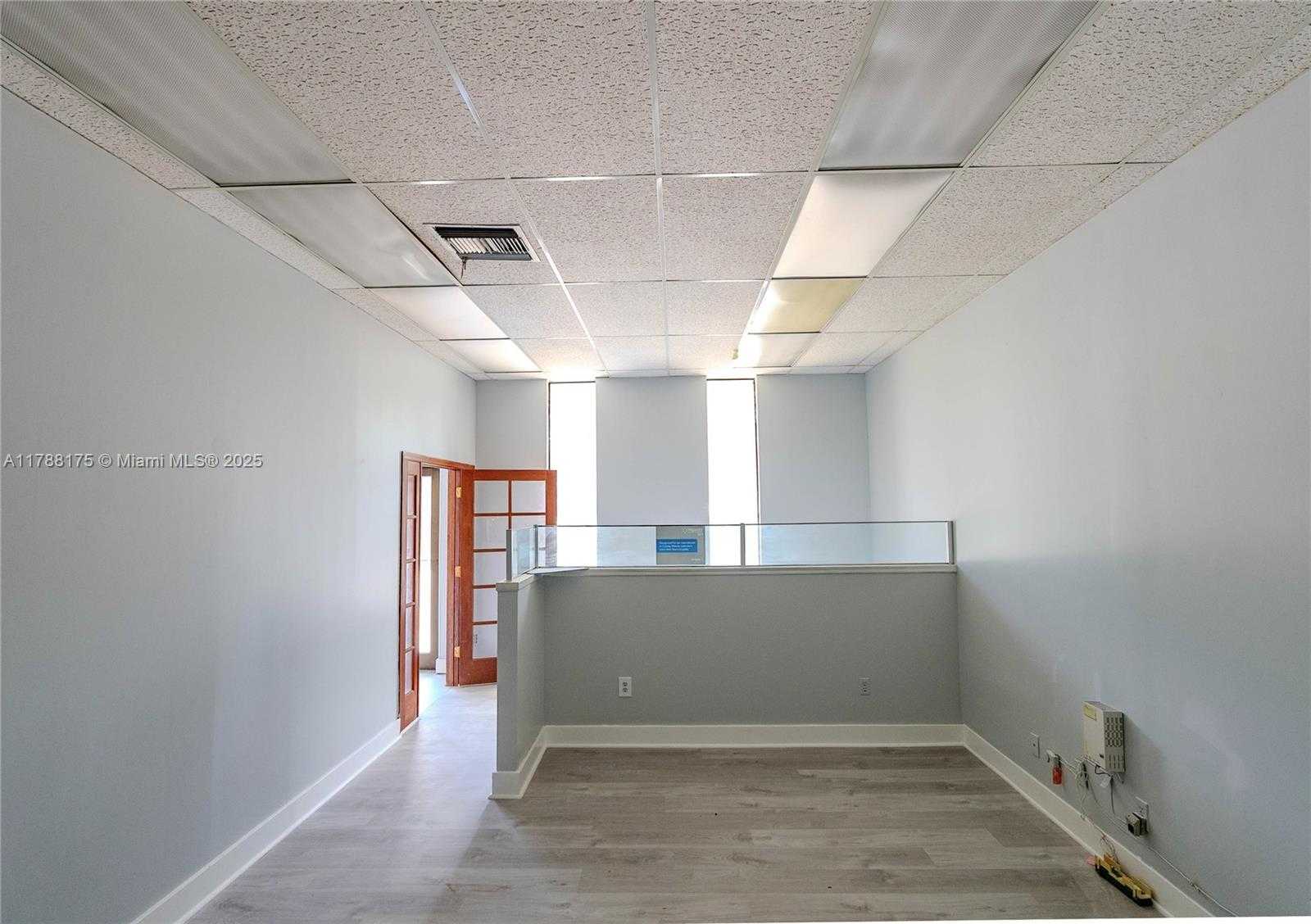 Small Image of 16350 NORTH EAST 12TH AVE, North Miami Beach Number 8