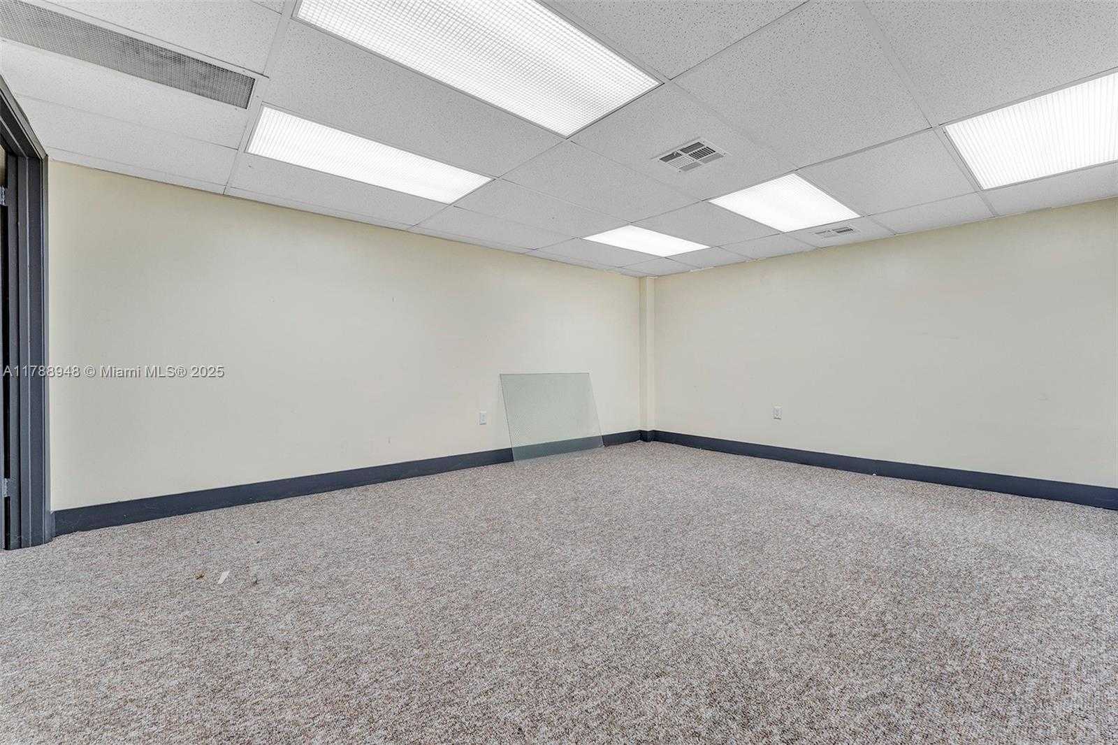 Small Image of Miami Gardens Number 34