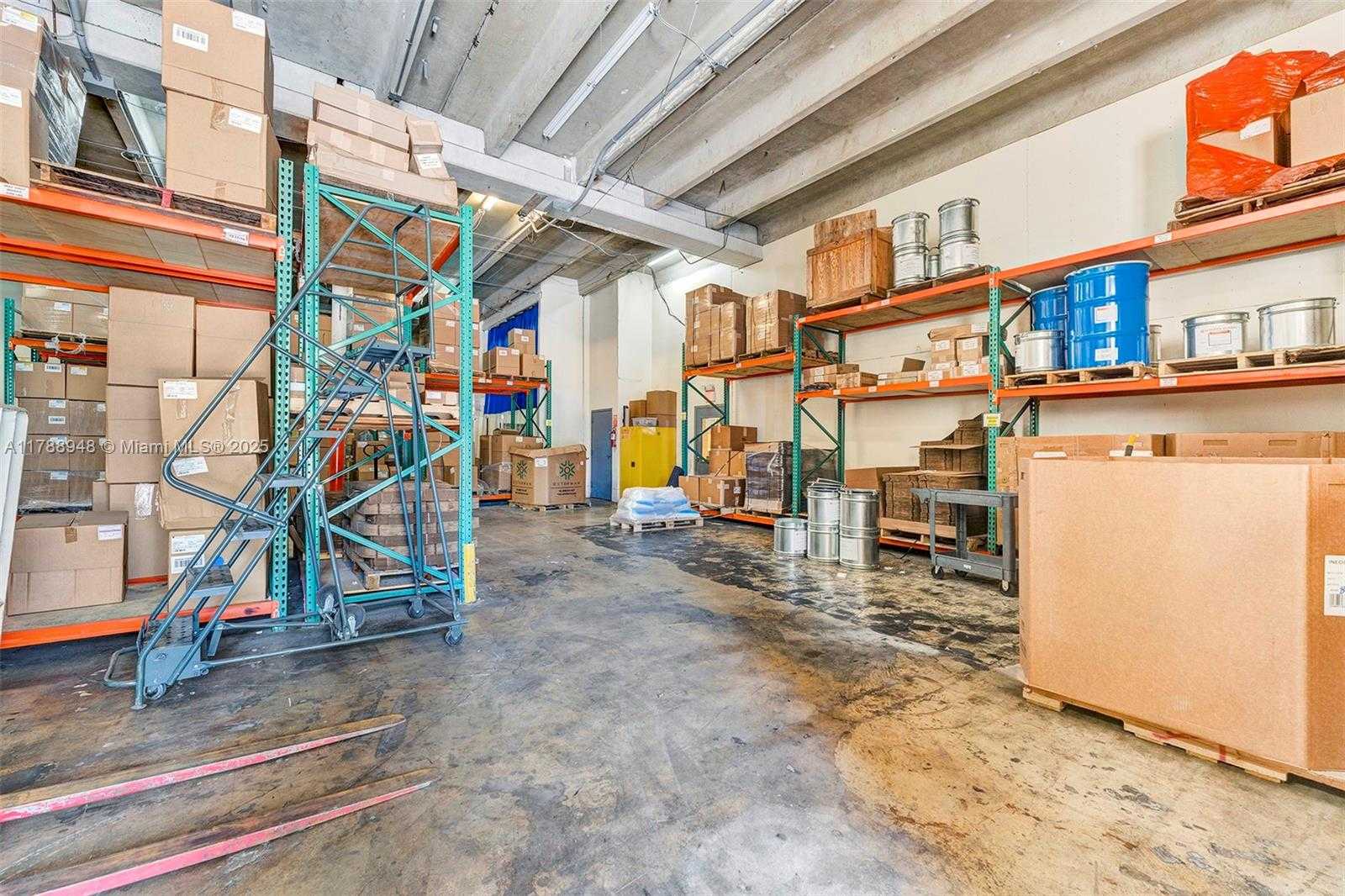 Small Image of Miami Gardens Number 50