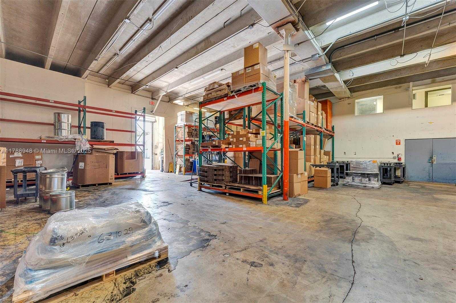 Small Image of Miami Gardens Number 51