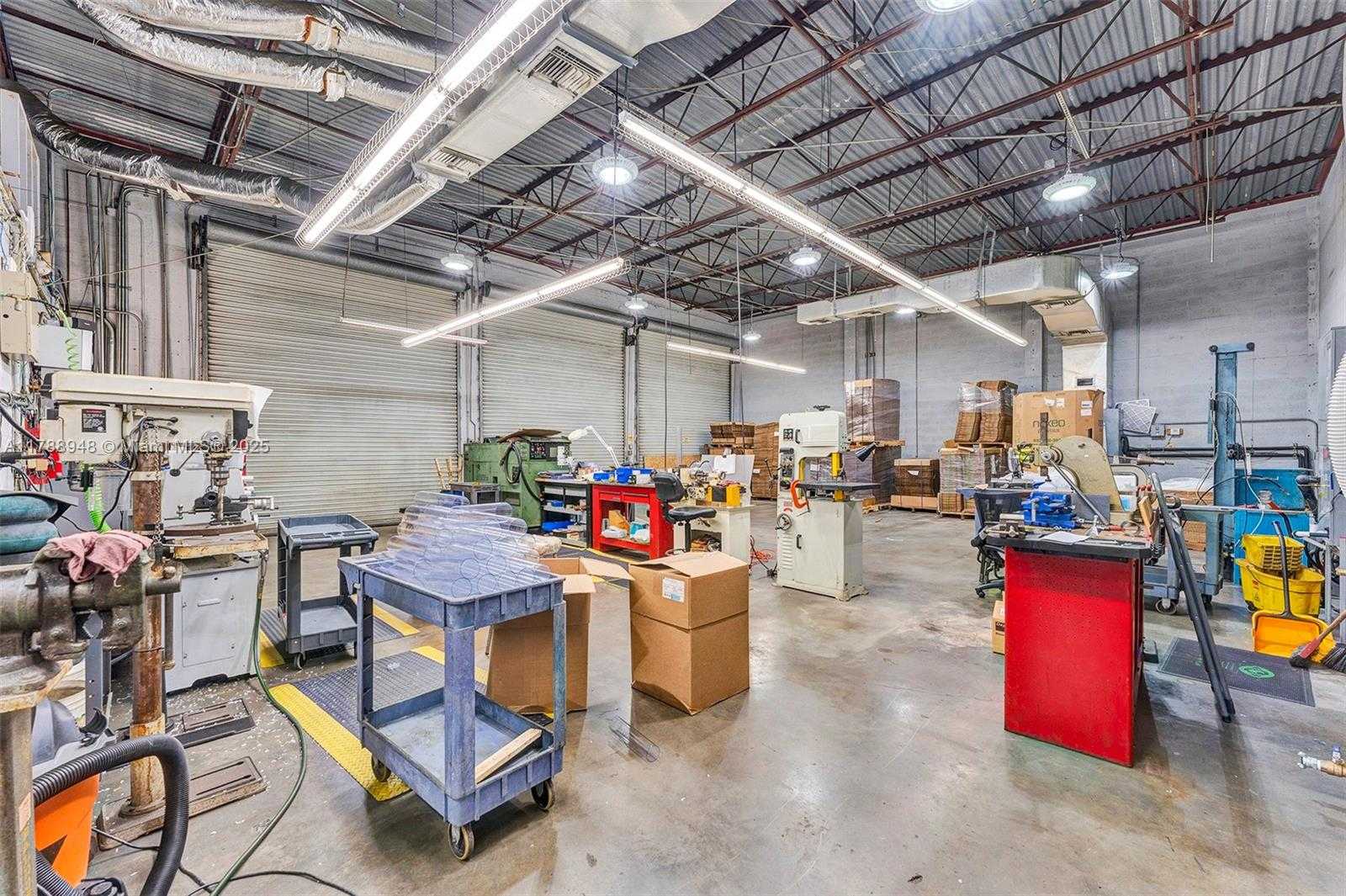 Small Image of Miami Gardens Number 67