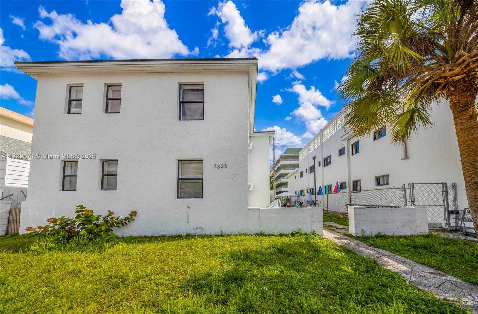 Small Image of 7825 HARDING AVE, Miami Beach Number 5