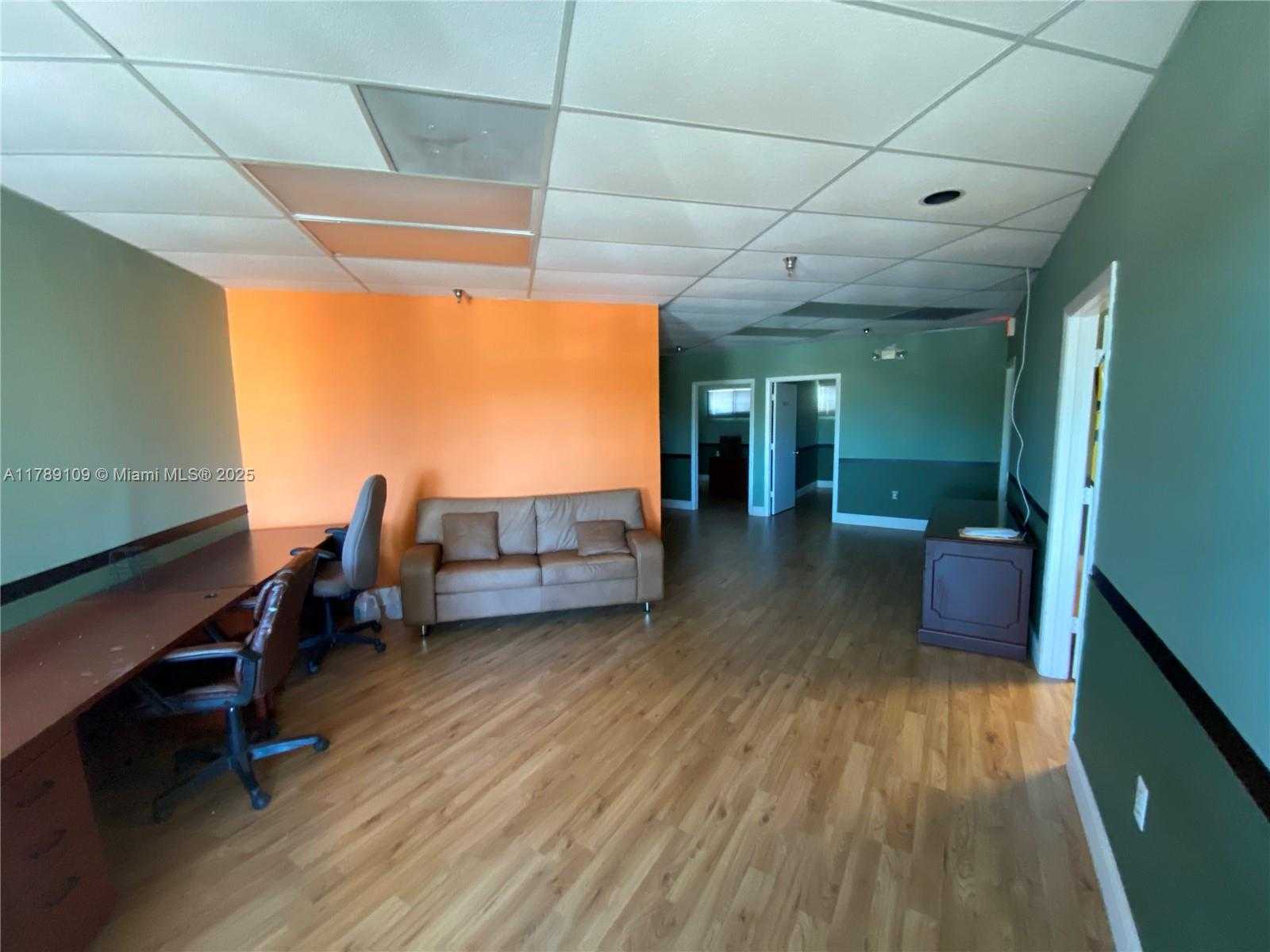 Small Image of 9070 KIMBERLY BLVD #55, Boca Raton Number 2