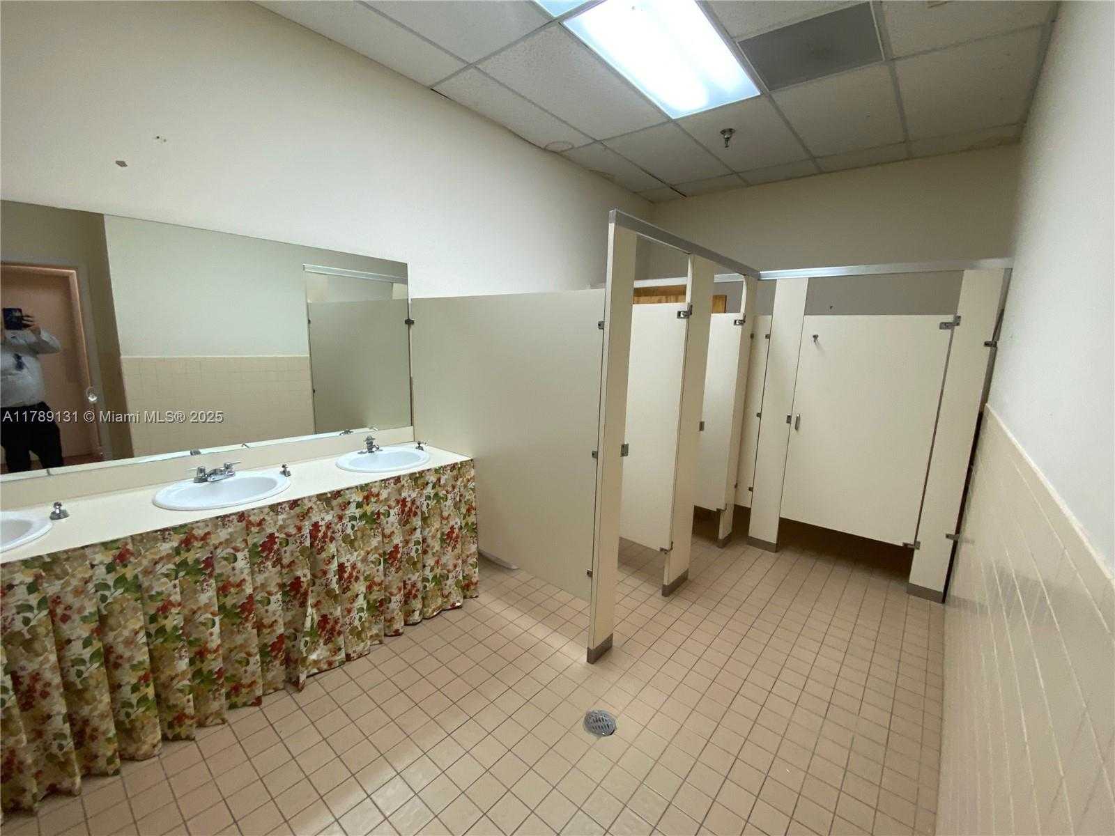 Small Image of 2845 NORTH MILITARY TRL #26, West Palm Beach Number 6