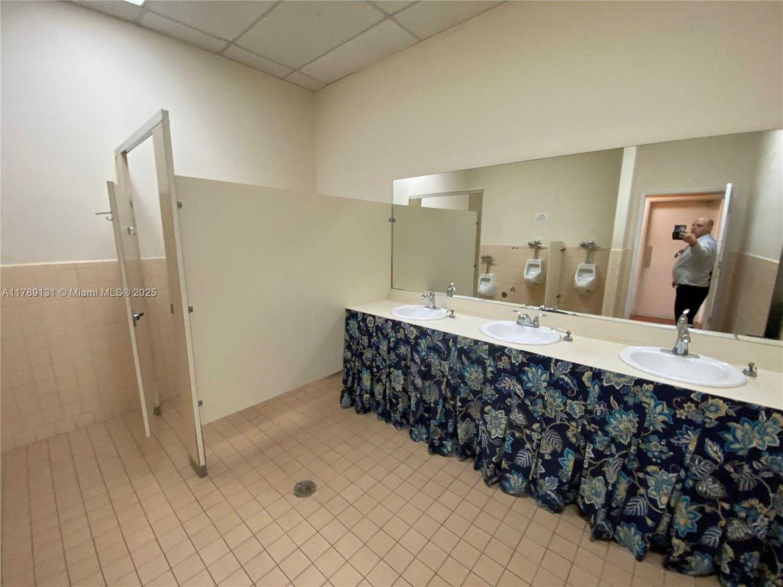 Small Image of 2845 NORTH MILITARY TRL #26, West Palm Beach Number 7