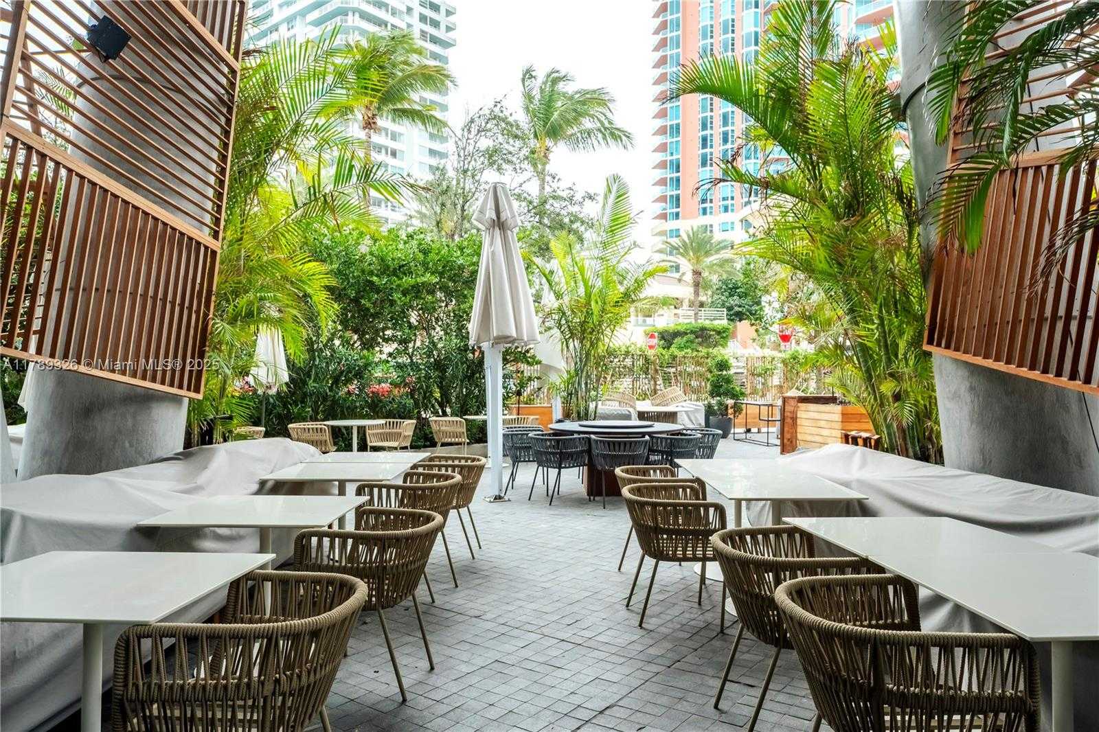 Small Image of 1 COLLINS AVE #CU3, Miami Beach Number 24