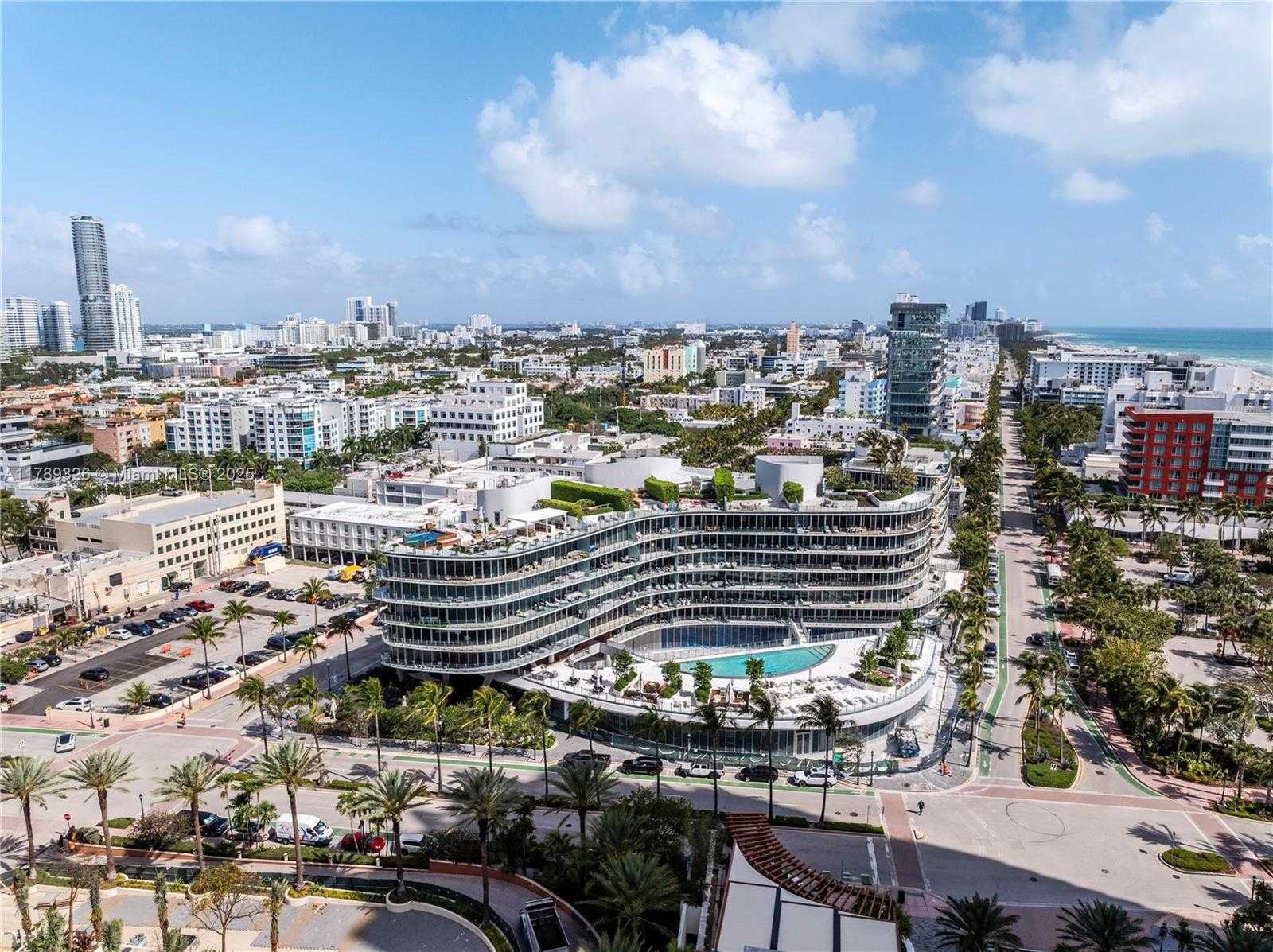 Small Image of 1 COLLINS AVE #CU3, Miami Beach Number 51