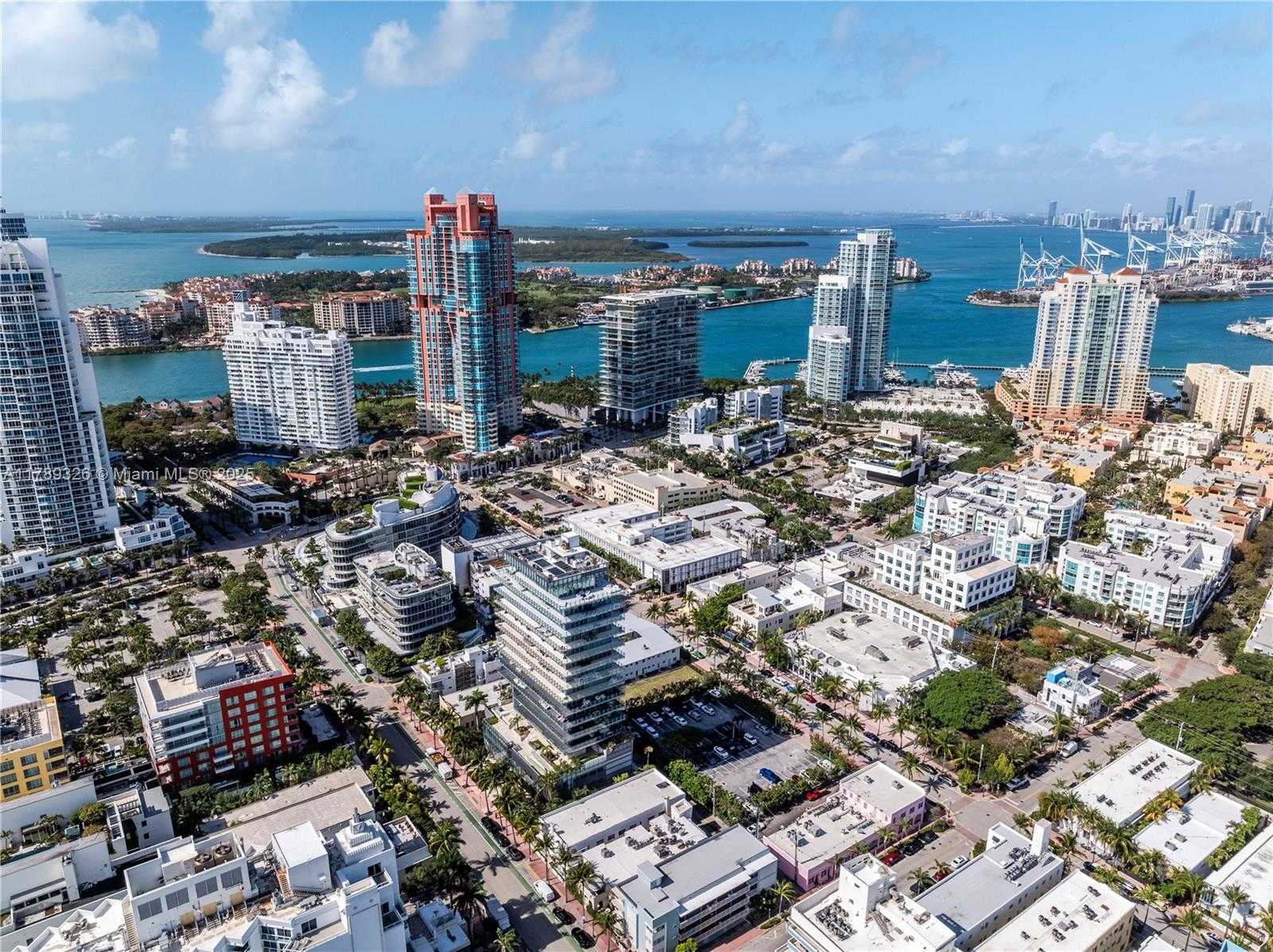 Small Image of 1 COLLINS AVE #CU3, Miami Beach Number 58