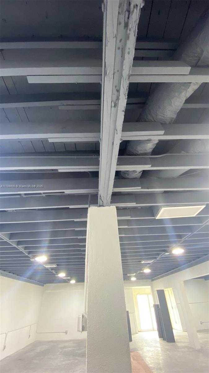 Small Image of 7723 NORTH WEST 27TH AVE, Miami Number 11
