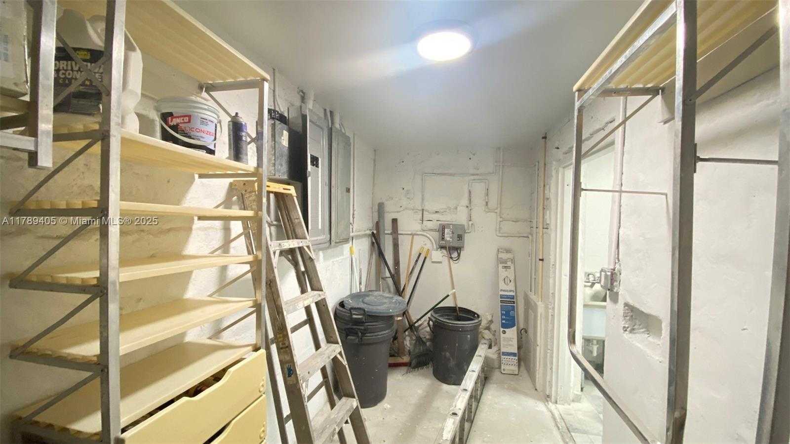 Small Image of 7723 NORTH WEST 27TH AVE, Miami Number 17