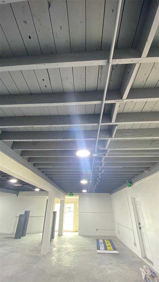 Small Image of 7723 NORTH WEST 27TH AVE, Miami Number 8
