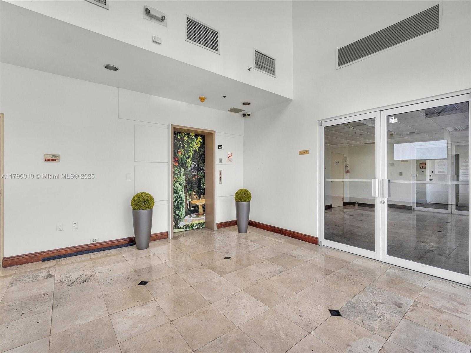Small Image of 2701 NORTH WEST 107TH AVE, Doral Number 3