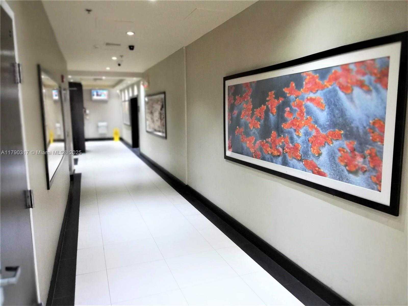 Small Image of 12550 BISCAYNE BLVD #310A or B, North Miami Number 4