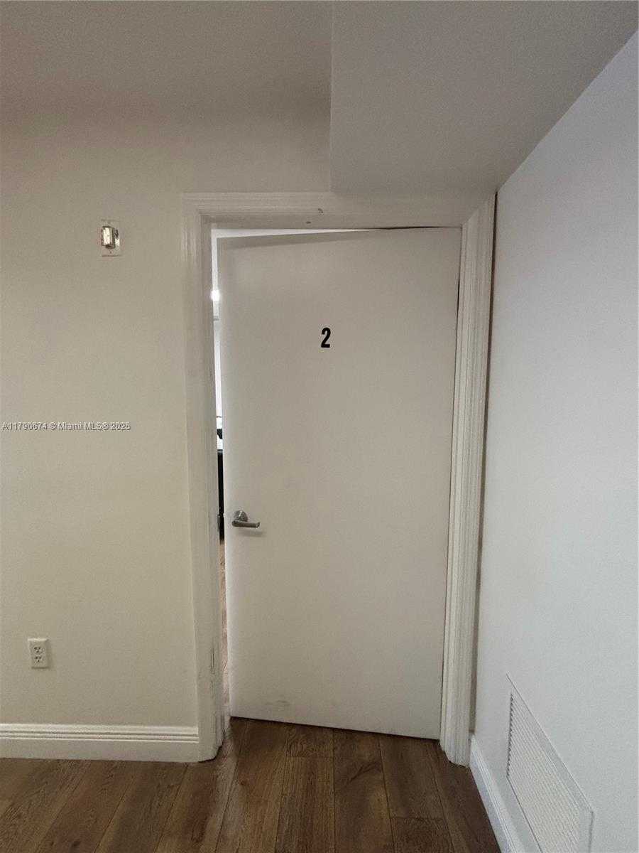 Small Image of 8221 NORTH WEST 30TH TER, Doral Number 14