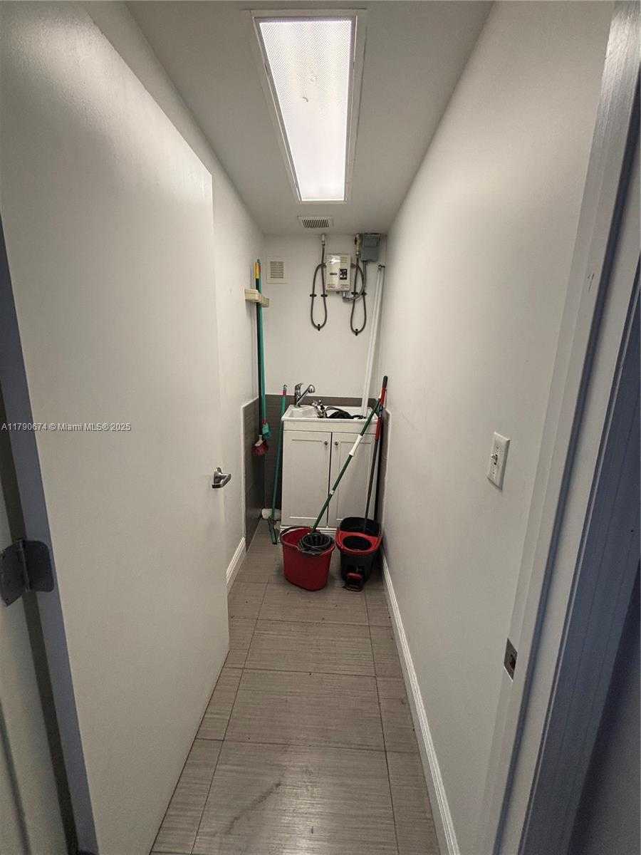 Small Image of 8221 NORTH WEST 30TH TER, Doral Number 24