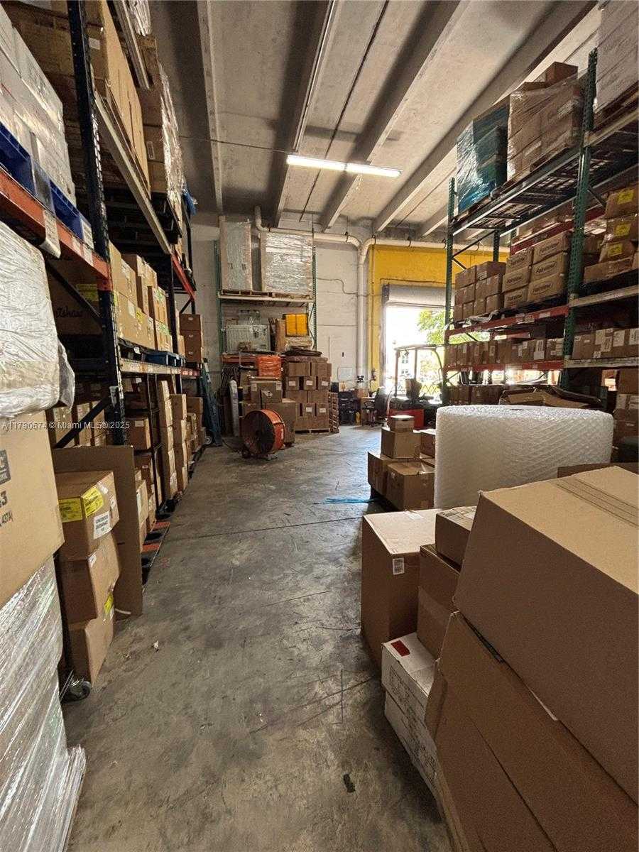 Small Image of 8221 NORTH WEST 30TH TER, Doral Number 34