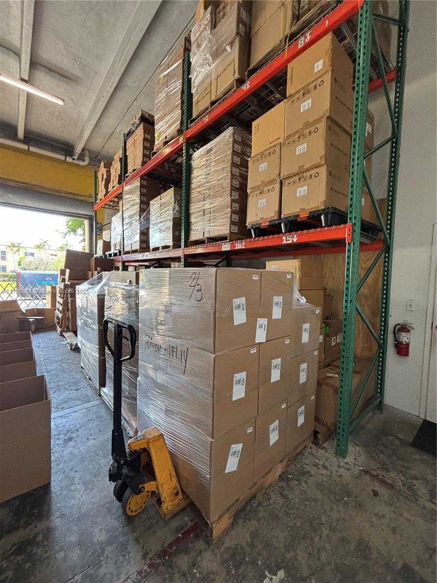Small Image of 8221 NORTH WEST 30TH TER, Doral Number 36