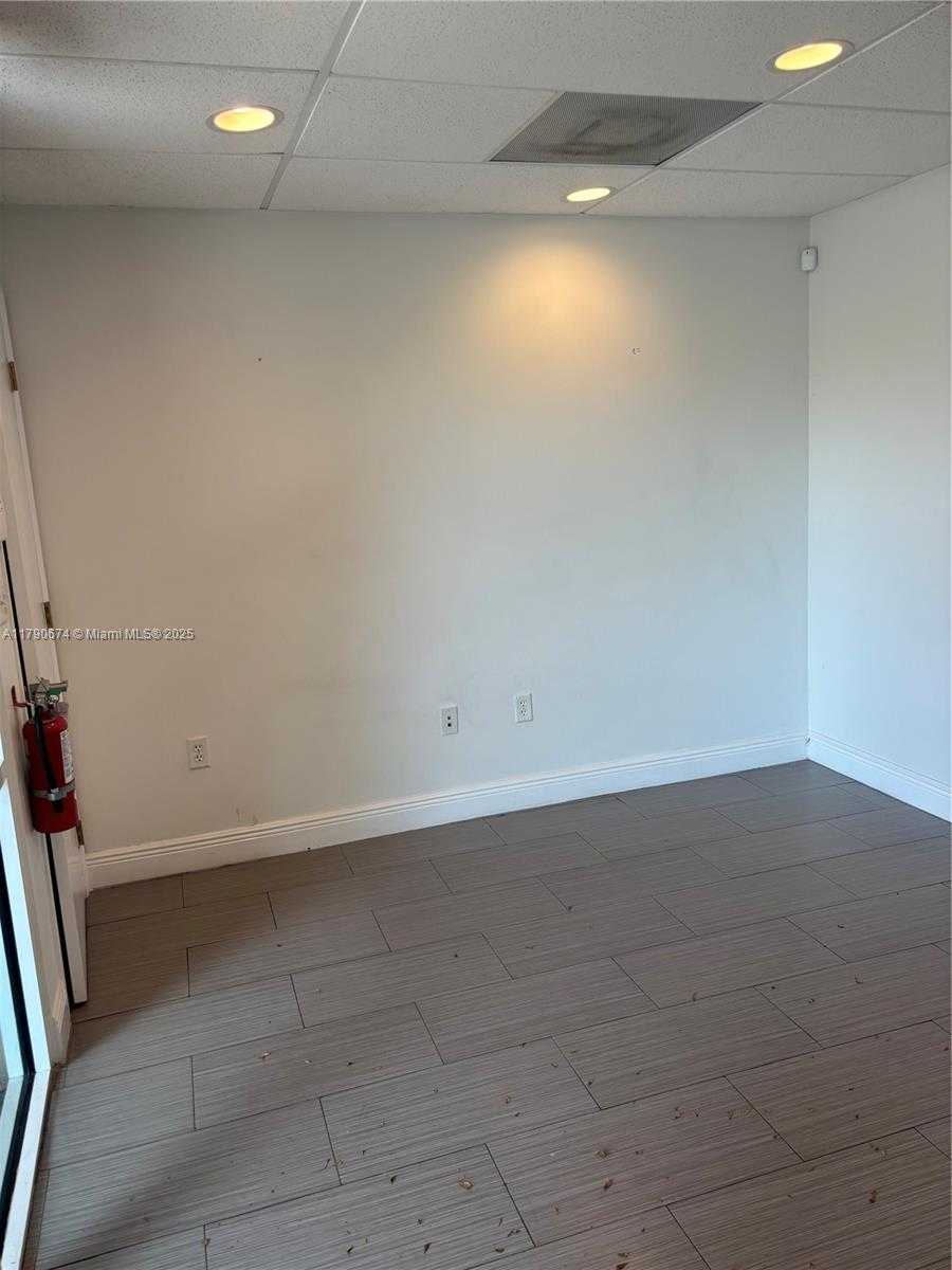 Small Image of 8221 NORTH WEST 30TH TER, Doral Number 48
