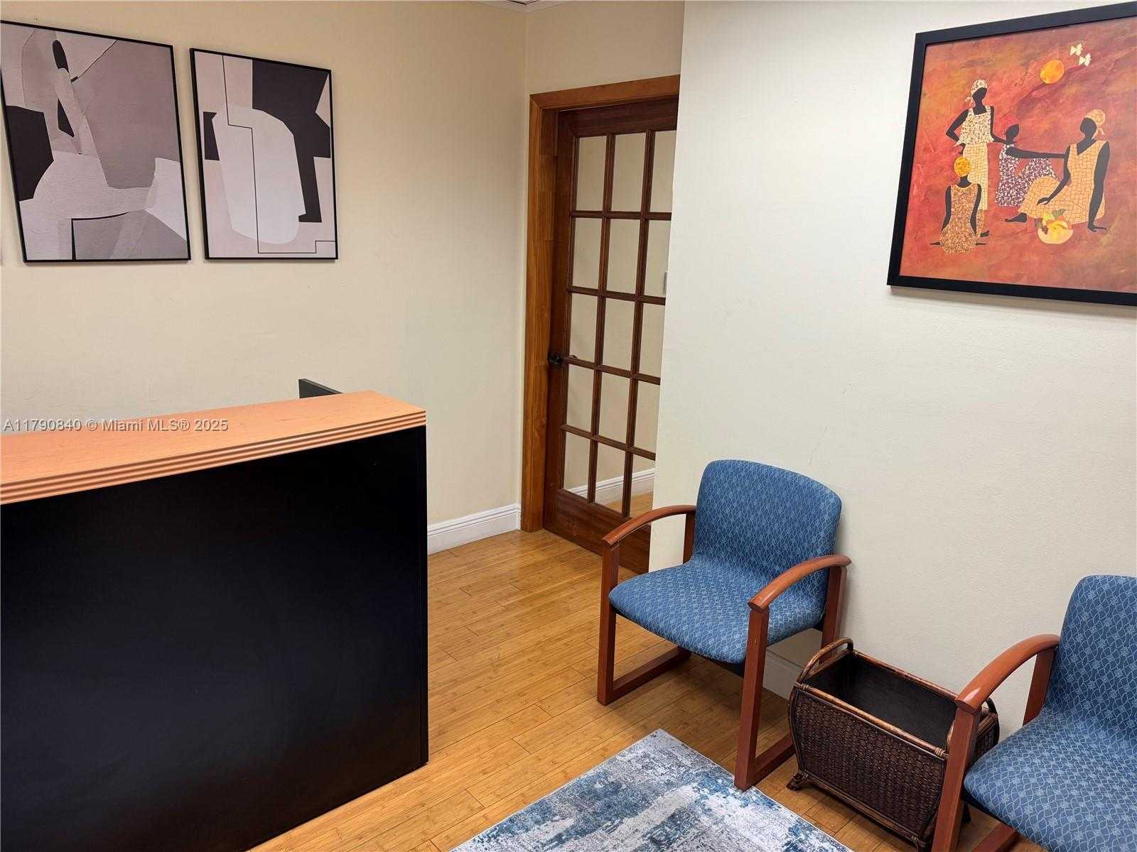 Small Image of 717 PONCE DE LEON BLVD #326, Coral Gables Number 4
