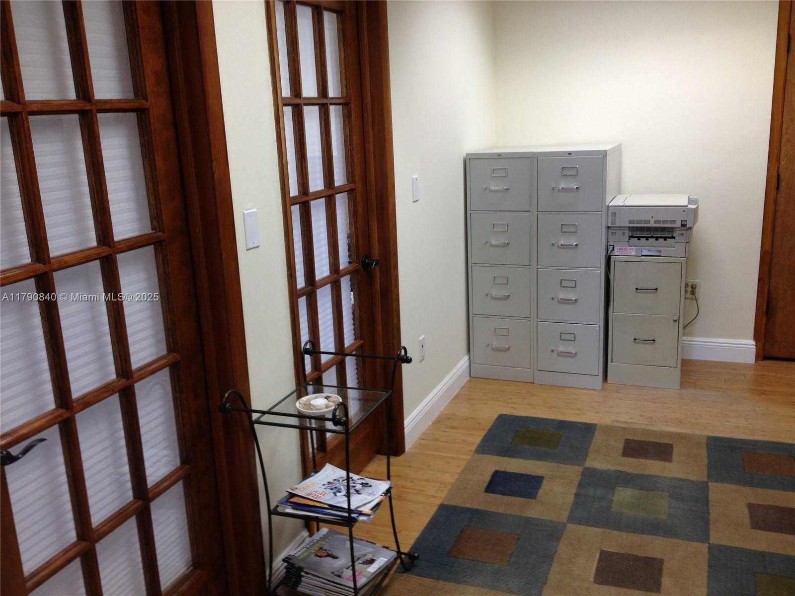 Small Image of 717 PONCE DE LEON BLVD #326, Coral Gables Number 6