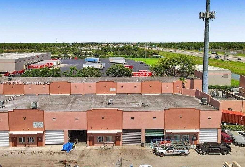 Small Image of 16611 SOUTH WEST 117TH AVE #7D, Miami Number 6