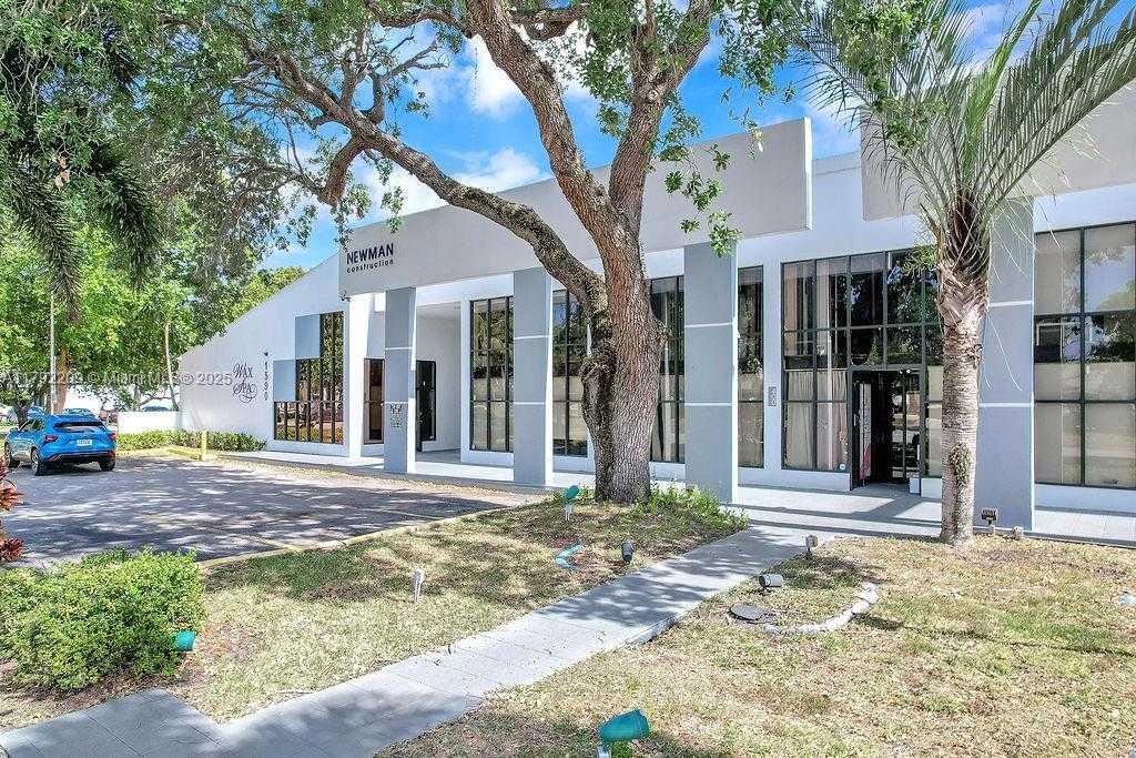 Small Image of 1590 NORTH EAST 162ND ST, North Miami Beach Number 2