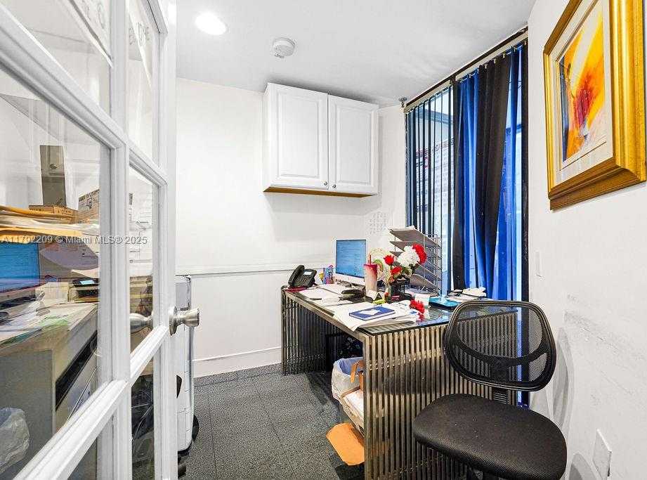 Small Image of 1590 NORTH EAST 162ND ST, North Miami Beach Number 51