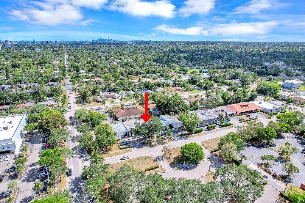 Small Image of 1590 NORTH EAST 162ND ST, North Miami Beach Number 7