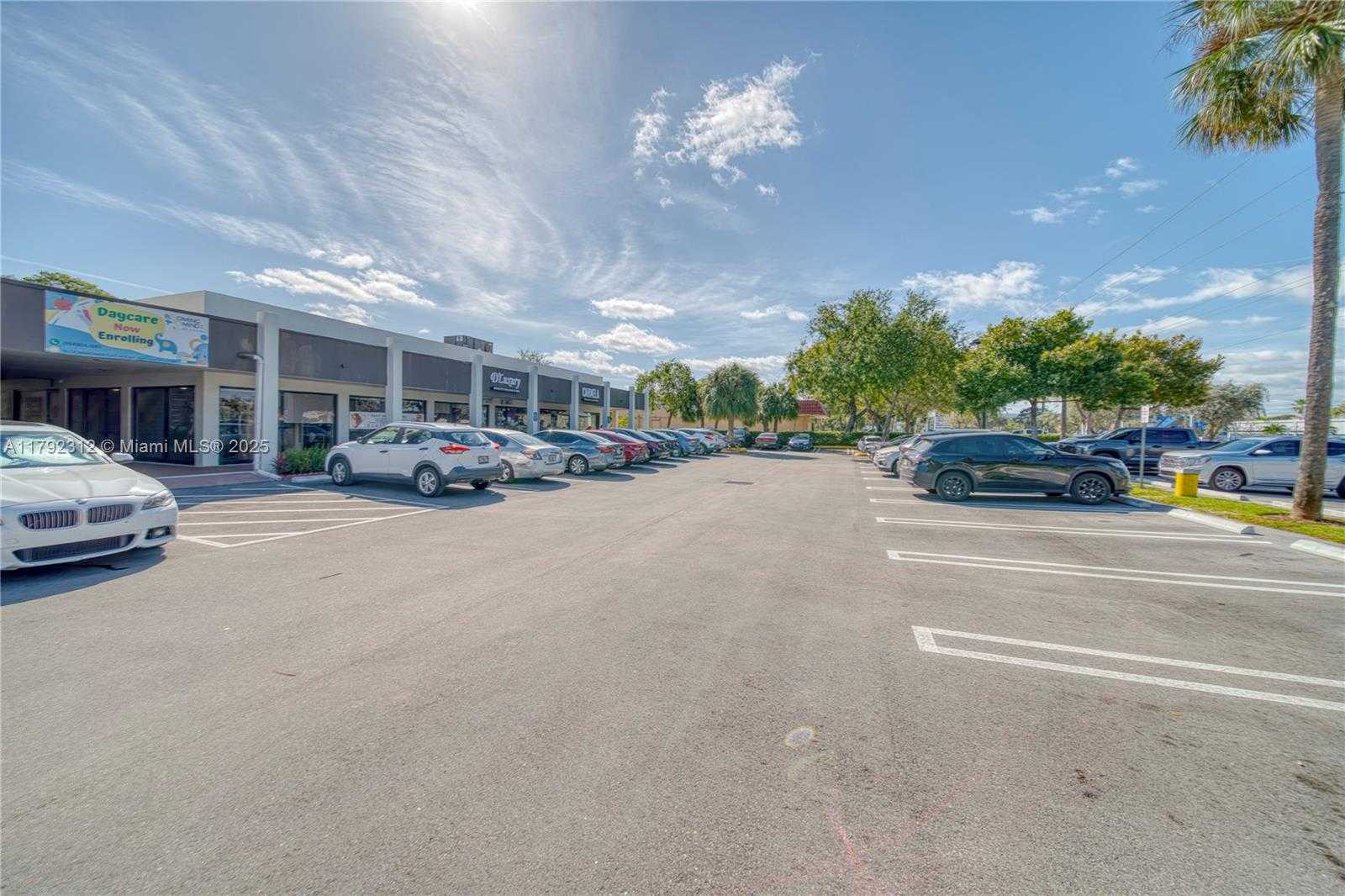 Small Image of 1100 SOUTH POWERLINE RD #1132, Pompano Beach Number 2