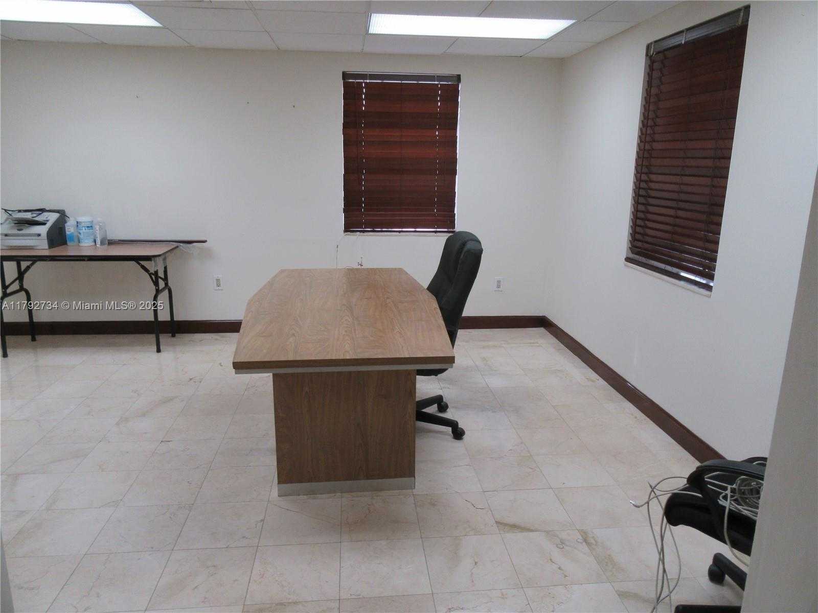 Small Image of 1105 SOUTH WEST 87TH AVE, Miami Number 6