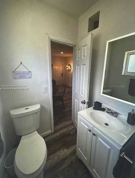 Small Image of 2655 SOUTH WEST 24TH AVE, Miami Number 12