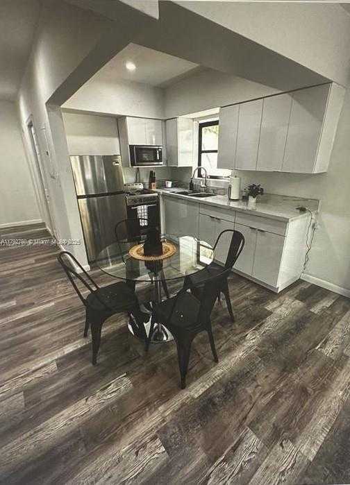 Small Image of 2655 SOUTH WEST 24TH AVE, Miami Number 16