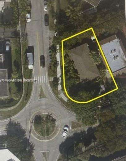 Small Image of 2655 SOUTH WEST 24TH AVE, Miami Number 21